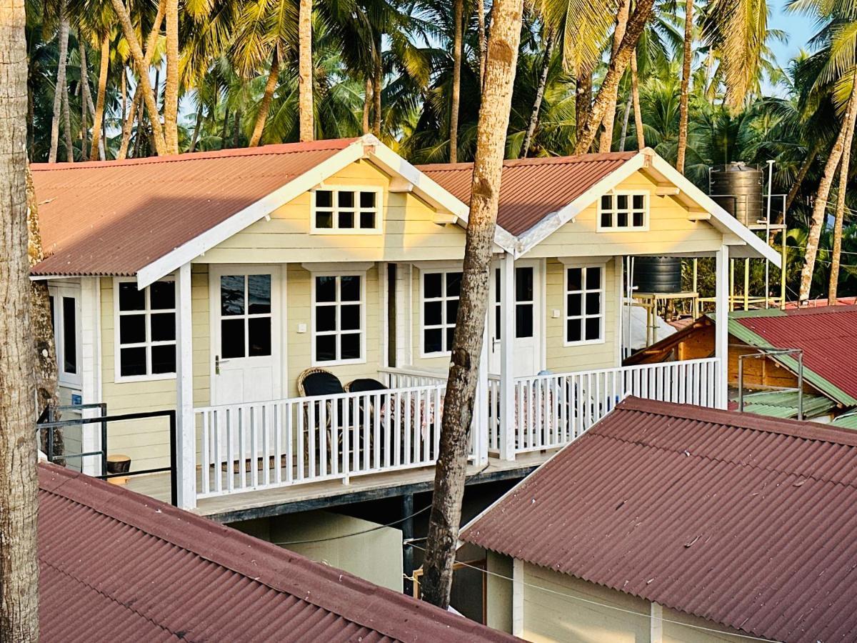 Cocos Beach Resort Palolem Bagian luar foto