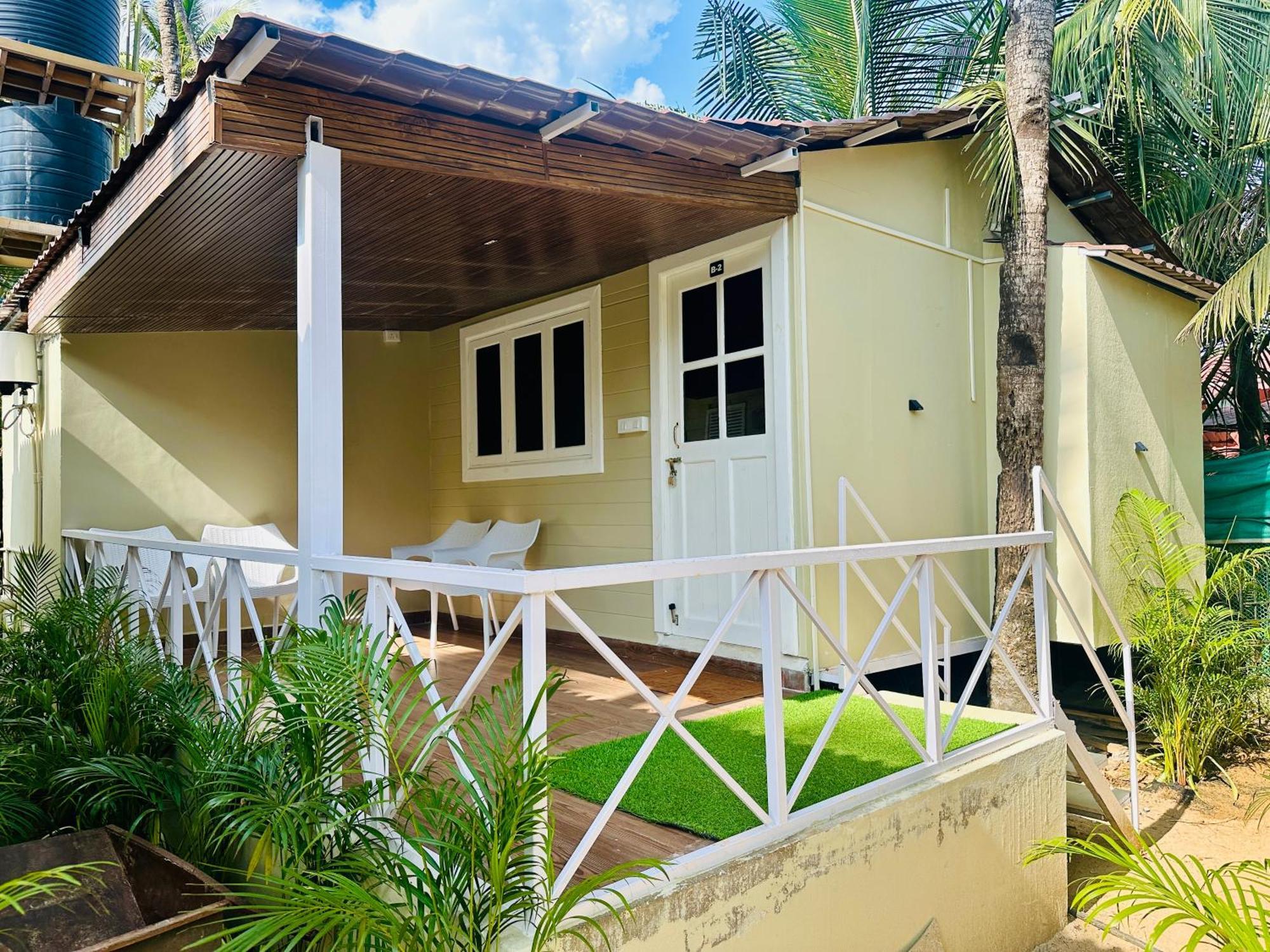 Cocos Beach Resort Palolem Bagian luar foto