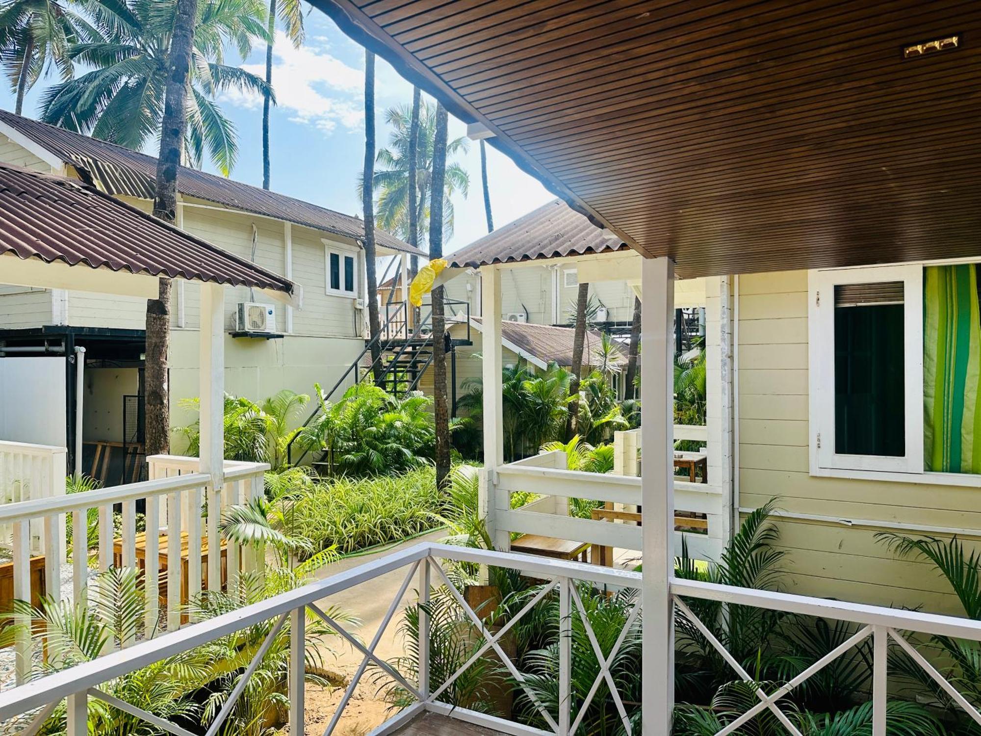 Cocos Beach Resort Palolem Bagian luar foto